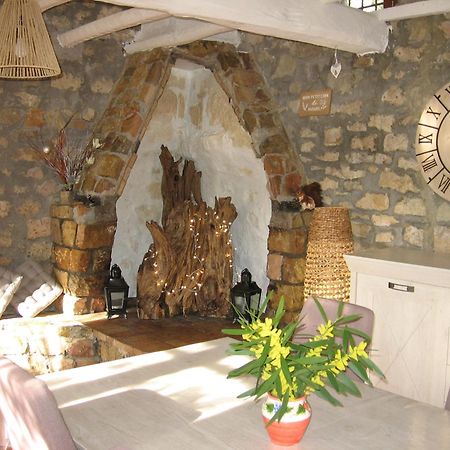 Vila Les Genets Fayence Exteriér fotografie