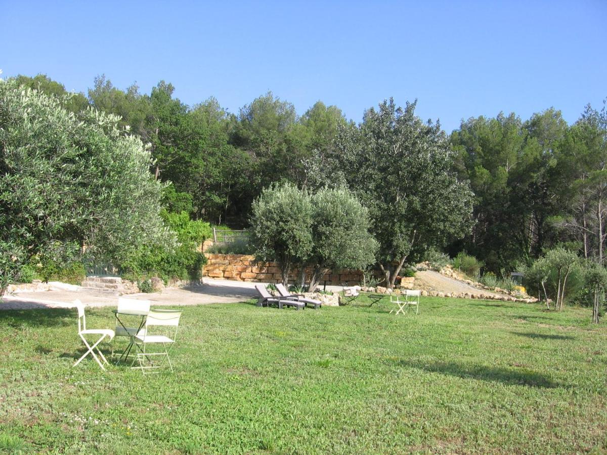 Vila Les Genets Fayence Exteriér fotografie