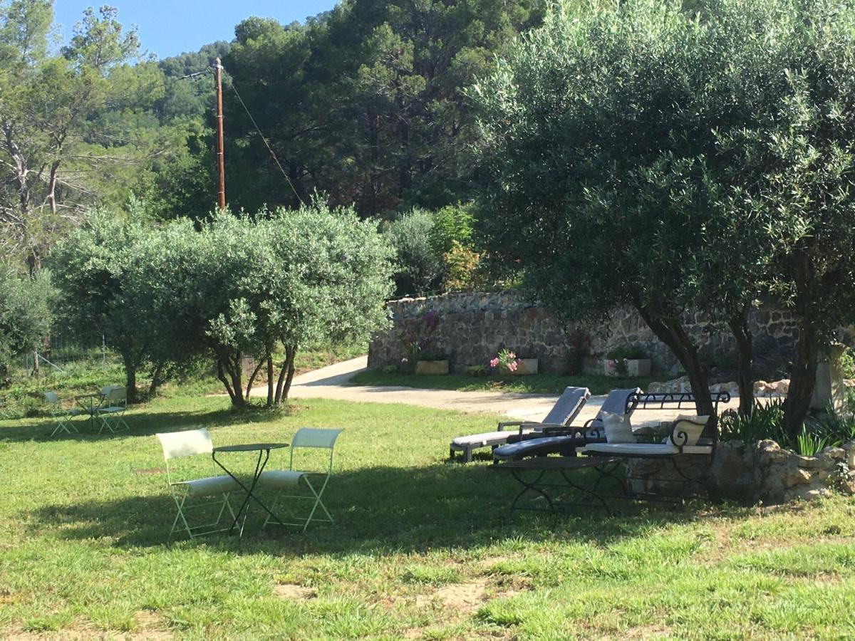 Vila Les Genets Fayence Exteriér fotografie