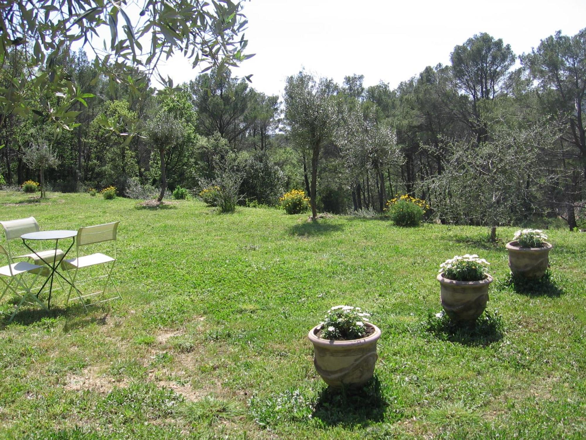 Vila Les Genets Fayence Exteriér fotografie